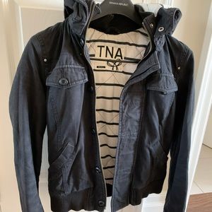 Aritzia TNA Coat 🧥